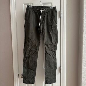 Vuori Pants Mens Medium Olive Green Jogger Ripstop OG Cotton Drawstring Hiking